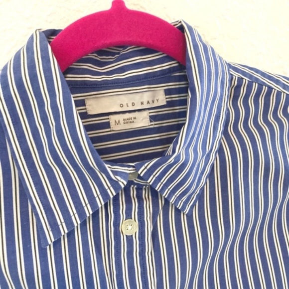 🔥 Navy button down shirt - Picture 6 of 7